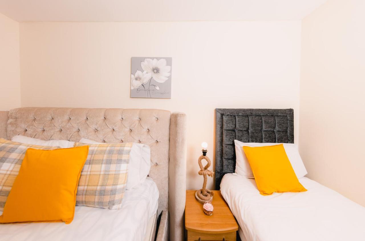 אדינבורו Warm&Welcoming City Centre Apartments By Meadows מראה חיצוני תמונה