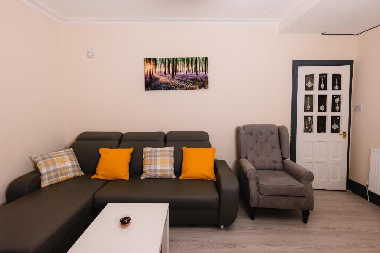 אדינבורו Warm&Welcoming City Centre Apartments By Meadows מראה חיצוני תמונה