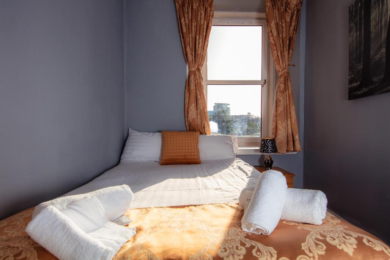 אדינבורו Warm&Welcoming City Centre Apartments By Meadows מראה חיצוני תמונה